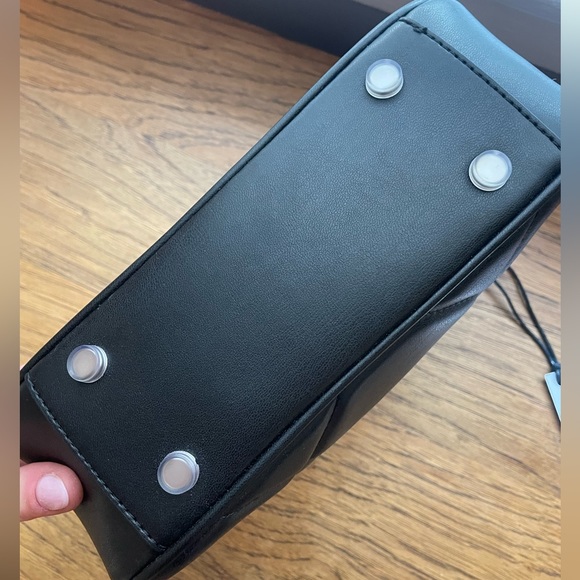 NWT Lambert Andy black quilted vegan leather 3 in 1 bag - Picture 14 of 14